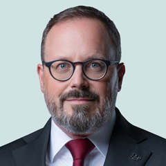 Dr. Guenther Dobrauz-Saldapenna