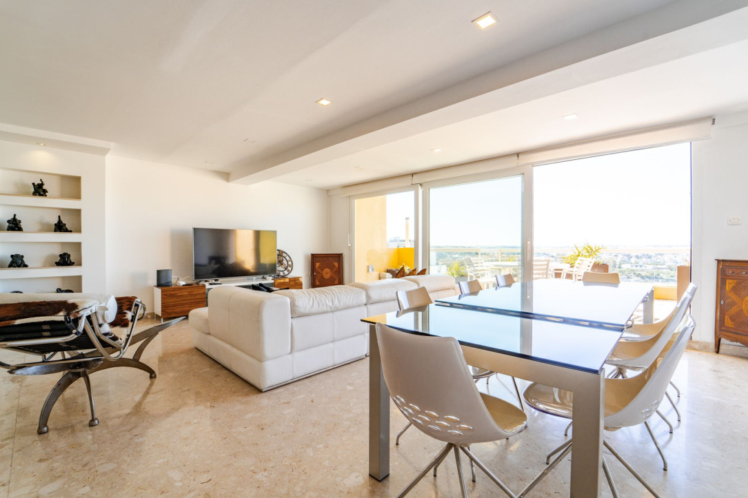 Sliema Seaview Apartment