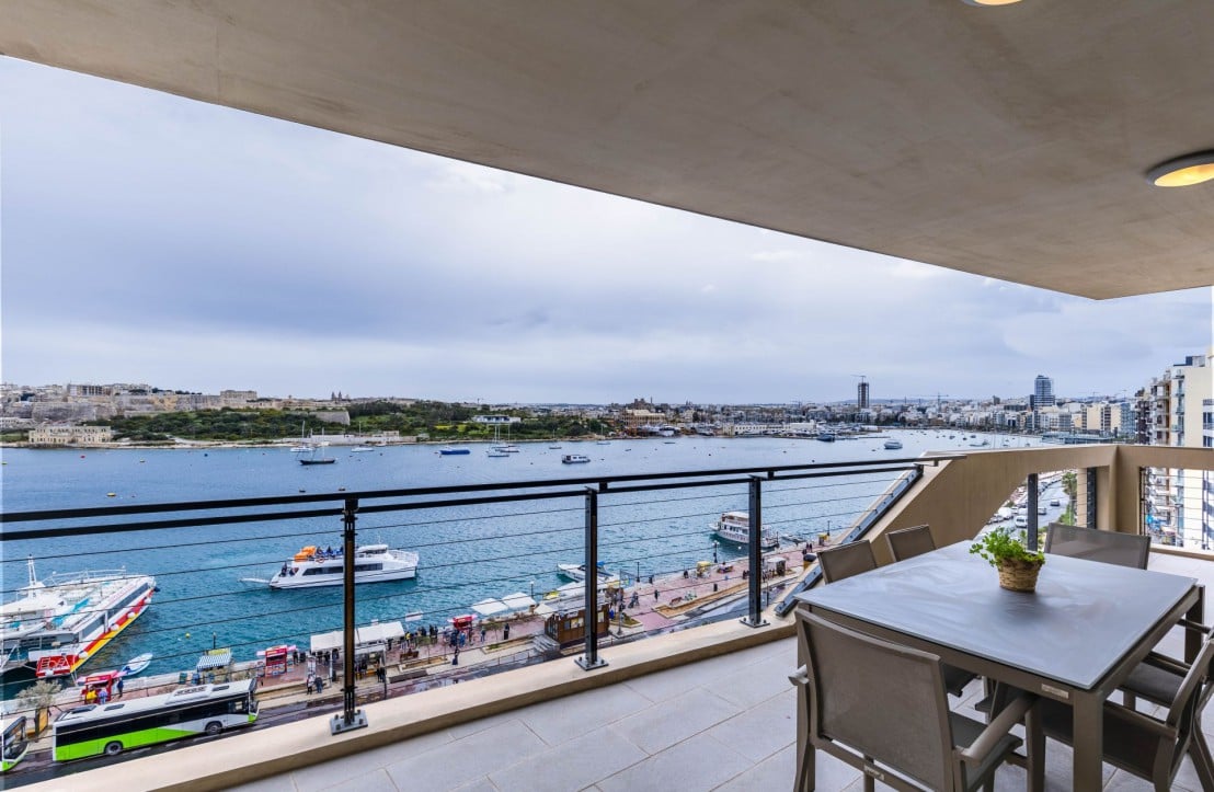 Sliema Seafront Apartment