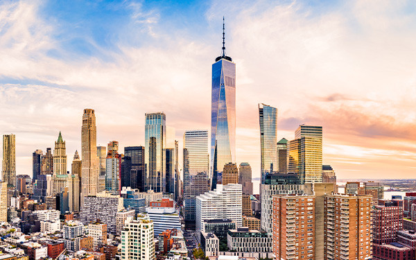 Skyline of Lower Manhattan in New York City, USA